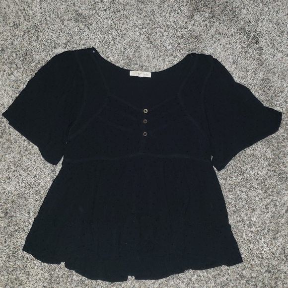 Rewind| Flowy Hi-lo Buttoned Peplum Blouse - Picture 1 of 5